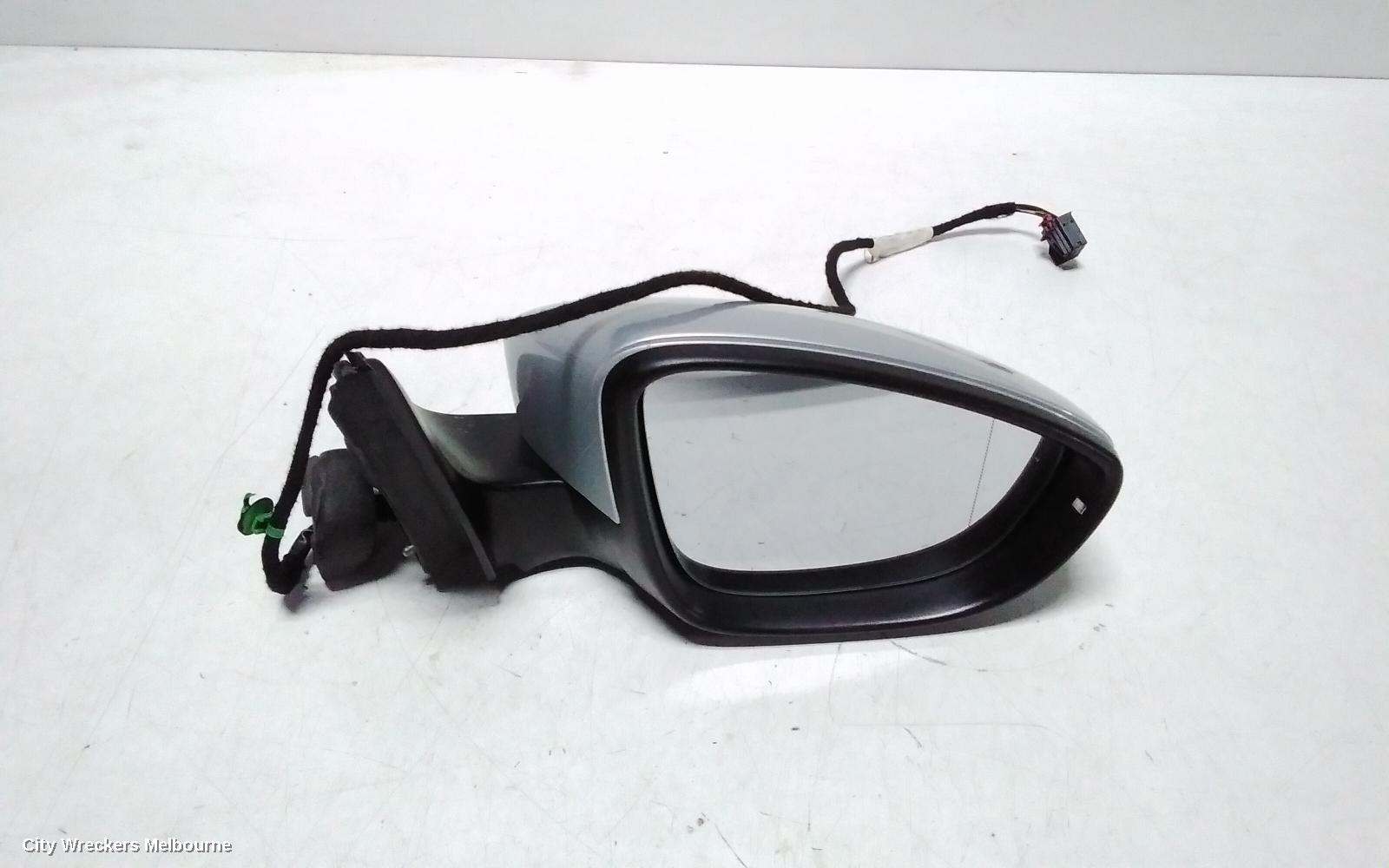 VOLKSWAGEN JETTA RIGHT DOOR MIRROR, 1B, POWER FOLD (6XP CODE), 02/2011 - 10/2014