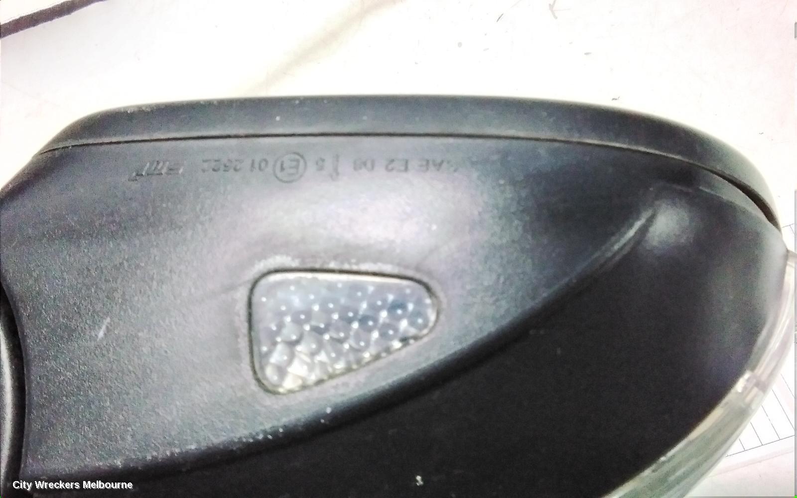 VOLKSWAGEN JETTA RIGHT DOOR MIRROR, 1B, POWER FOLD (6XP CODE), 02/2011 - 10/2014