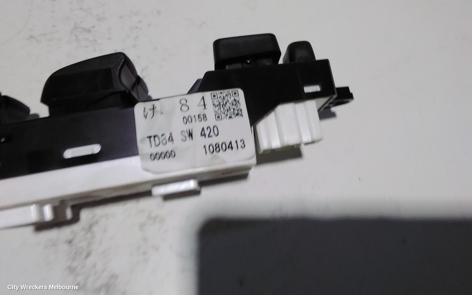 MAZDA CX9 PWR DR WIND SWITCH, RH FRONT (MASTER SWITCH), TB, P/N TD8466350, (8 PIN MIRROR SWITCH PLUG), 12/2007 - 12/2015