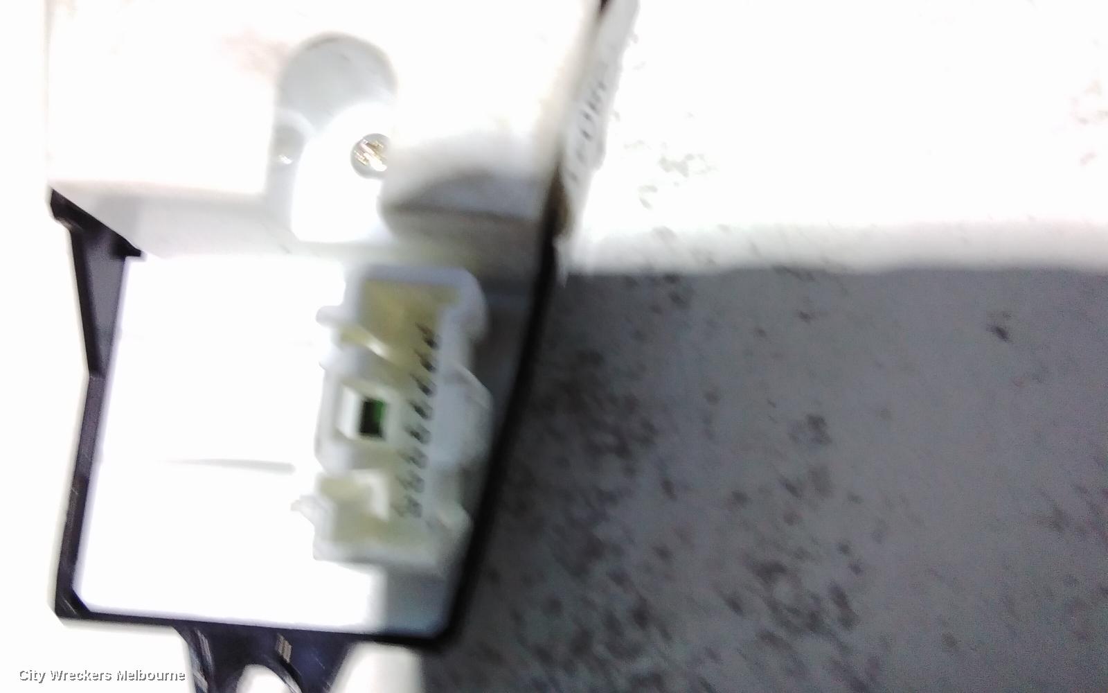MAZDA CX9 PWR DR WIND SWITCH, RH FRONT (MASTER SWITCH), TB, P/N TD8466350, (8 PIN MIRROR SWITCH PLUG), 12/2007 - 12/2015