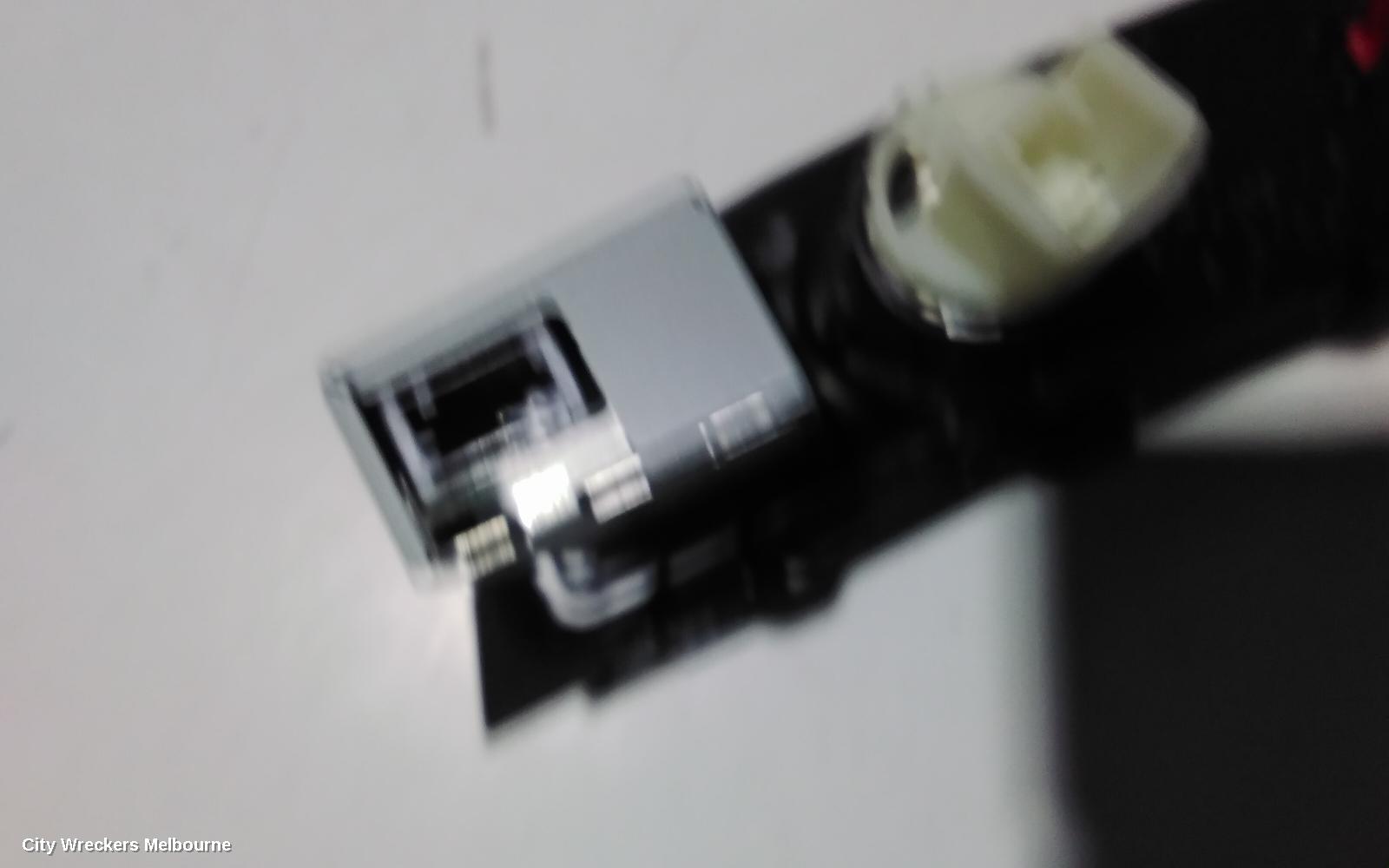 TOYOTA COROLLA, E210, 07/2018 ONWARDS, 85532-12010 POWER PORT W/ USB ASSY: 90644