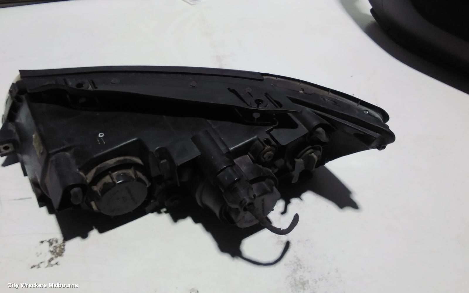 HYUNDAI SONATA RIGHT HEADLAMP, NF, 06/2005 - 05/2008