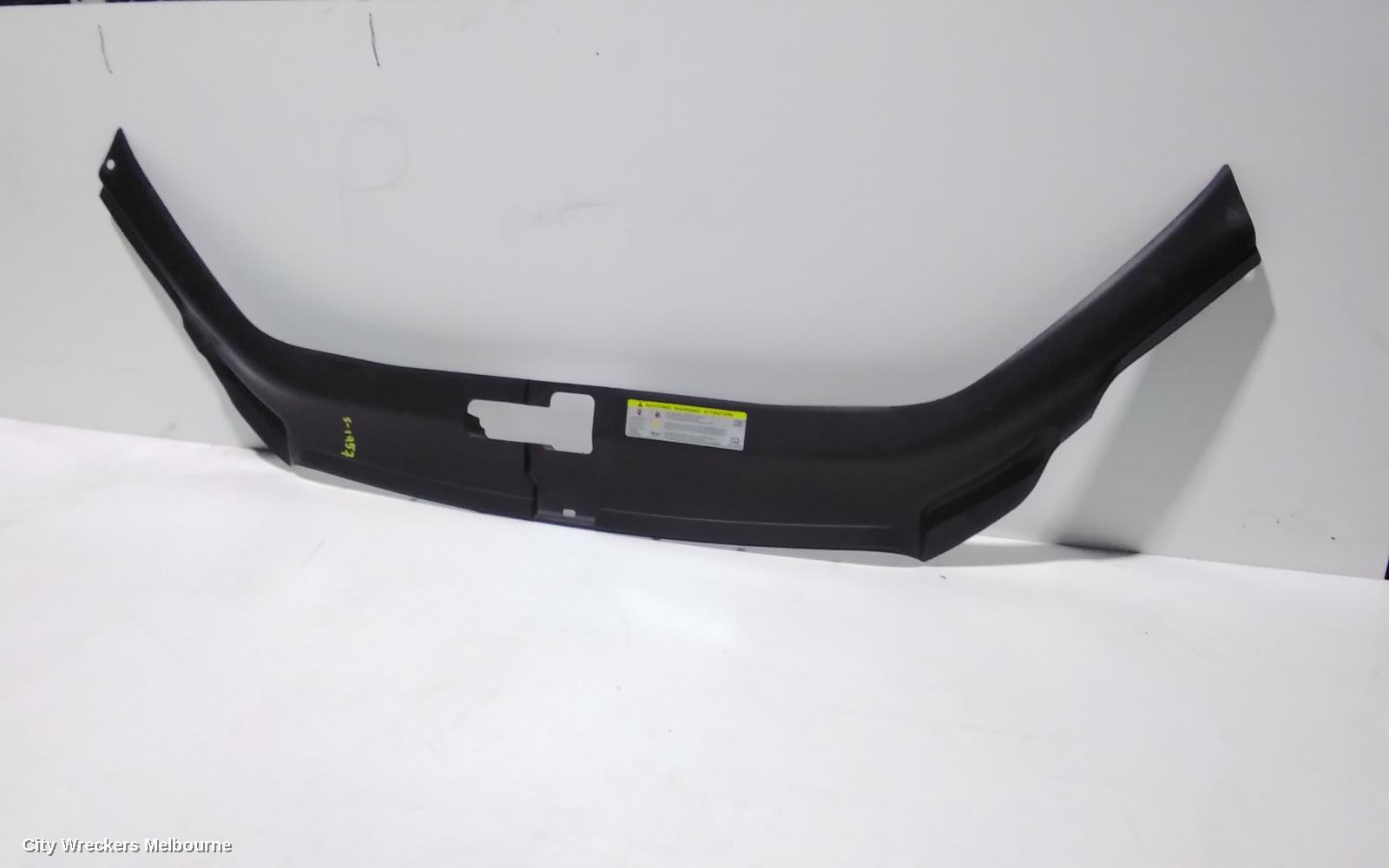 AUDI Q7, 4L, 09/2006 - 08/2015, 4L0 807 081 BSIGHT SHIELD: 90721