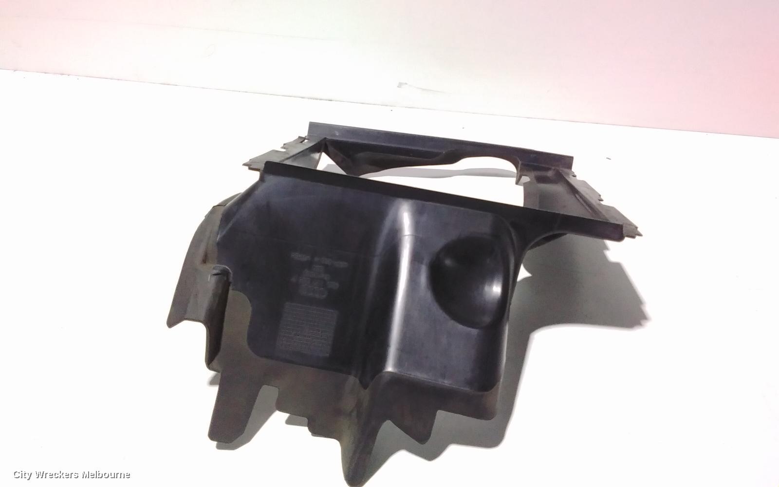 AUDI Q7, 4L, 09/2006 - 08/2015, 4L0 117 335 F   LHF GUIDE: 90723