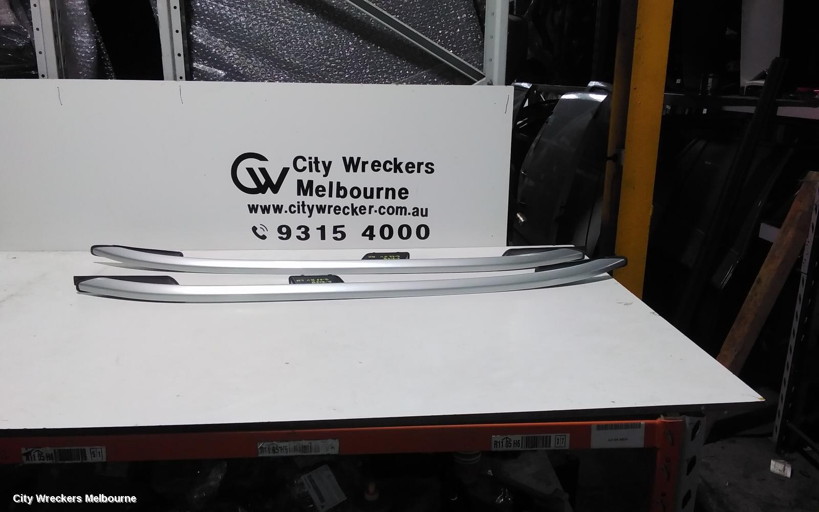 SUBARU XV ROOF RAIL