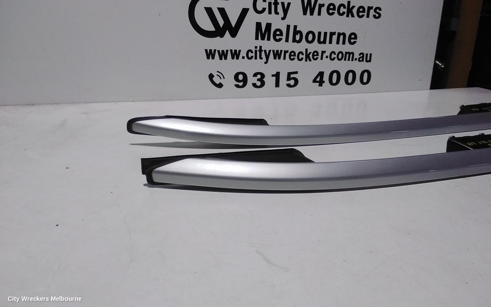 SUBARU XV ROOF RAIL
