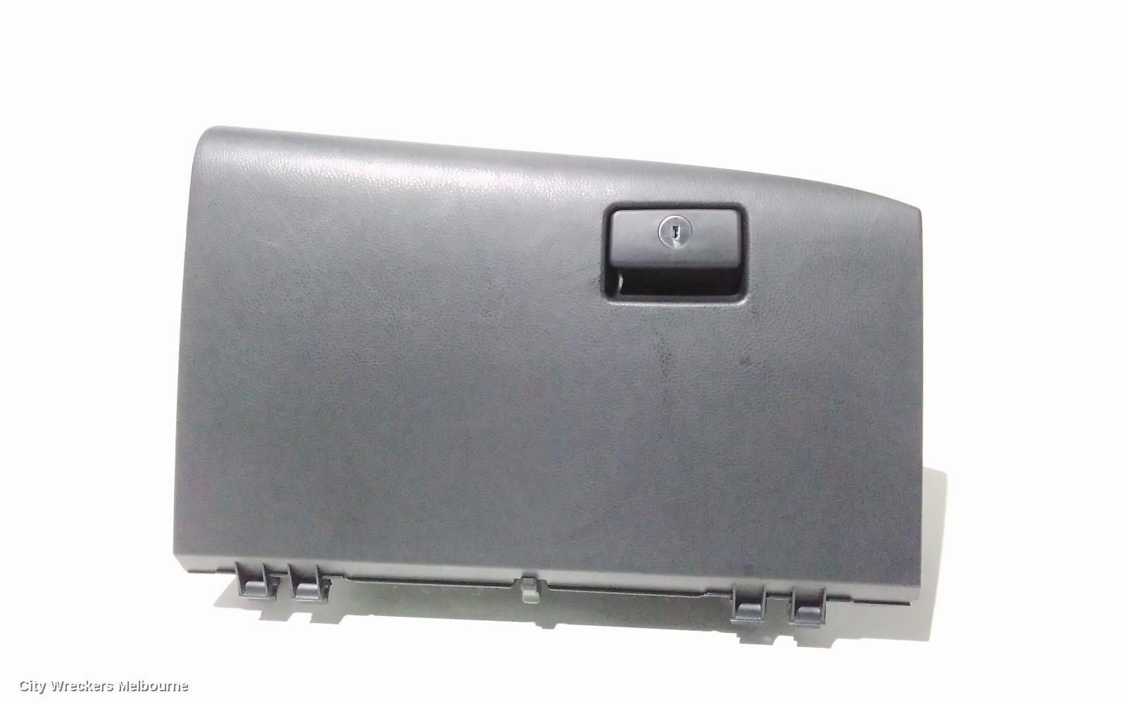 TOYOTA CAMRY GLOVE BOX, XV70, 09/2017 - 05/2024