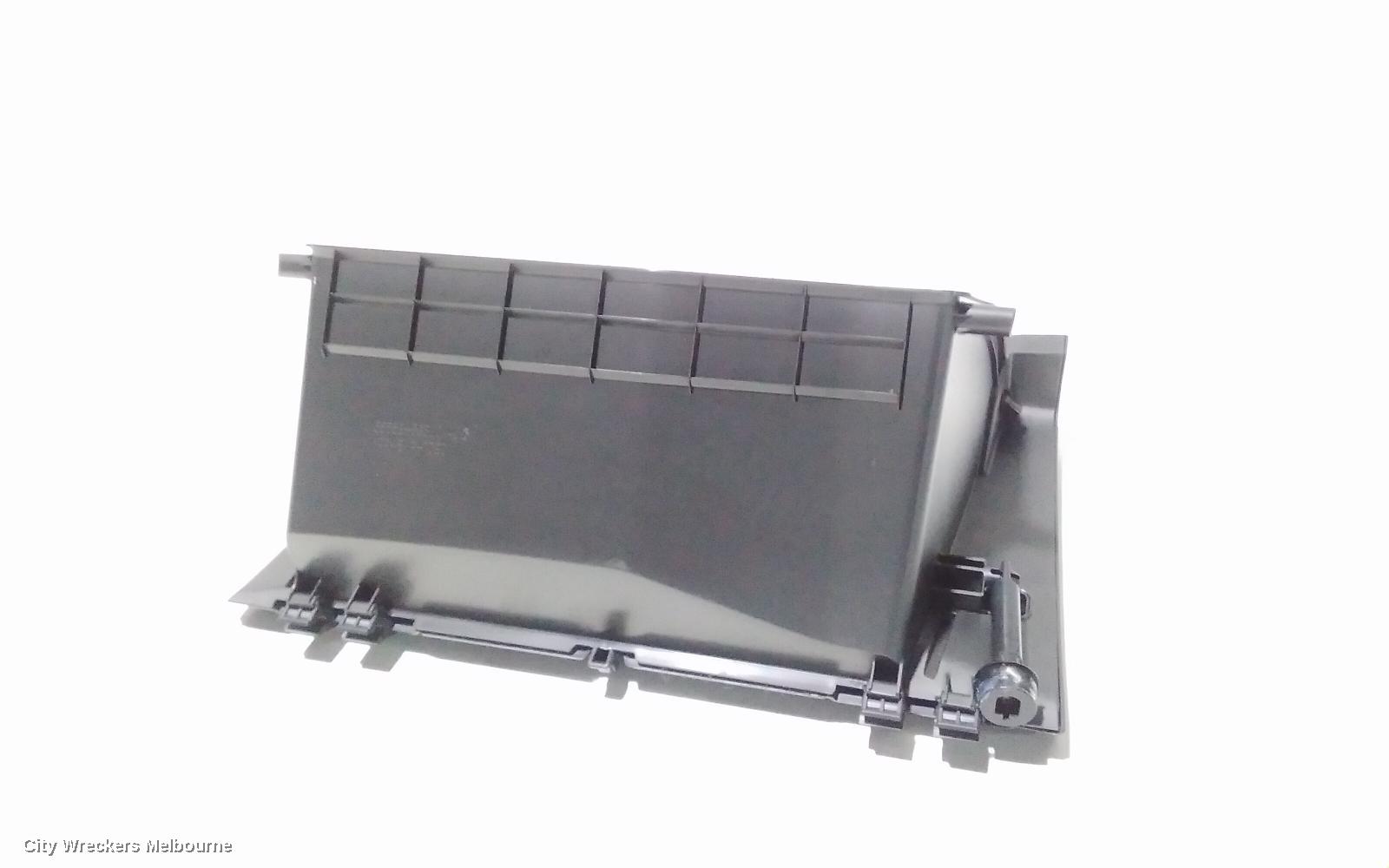 TOYOTA CAMRY GLOVE BOX, XV70, 09/2017 - 05/2024