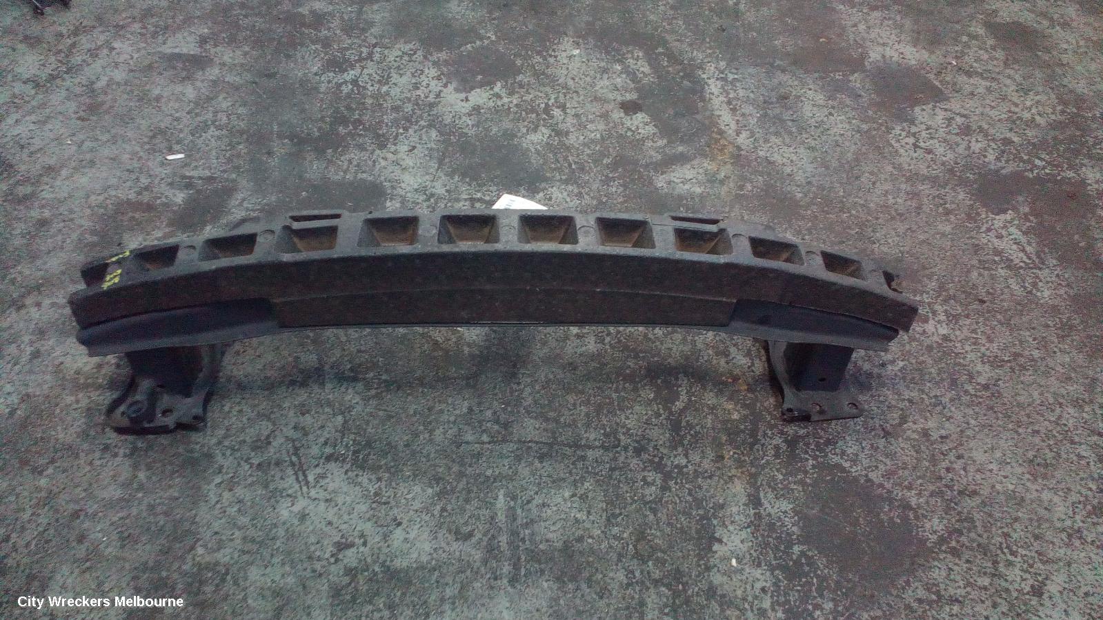 VOLKSWAGEN GOLF F/BAR REINFORC/BRACK, MAIN REINFORCEMENT, STANDARD TYPE, GEN 5, 07/2004 - 02/2009