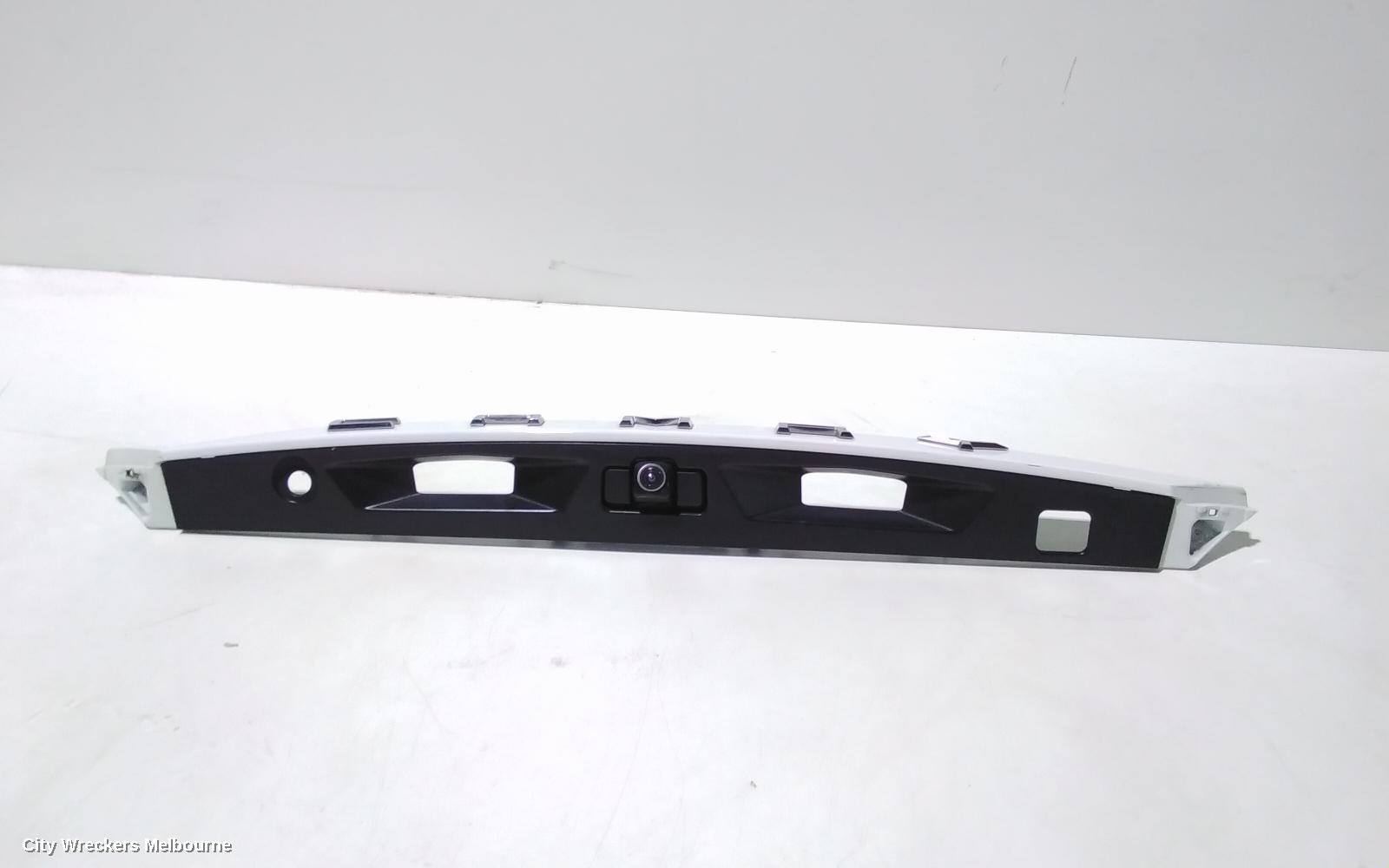 TOYOTA CAMRY REAR GARNISH, BOOTLID GARNISH, XV70, 09/2017 ONWARDS