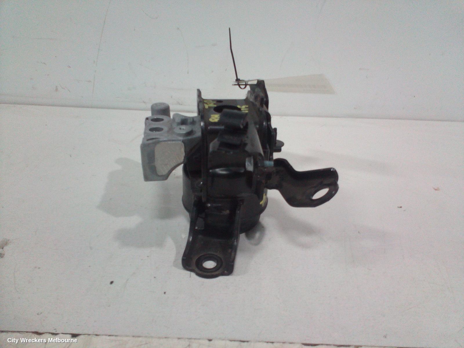TOYOTA CAMRY MOUNT, XV70, 09/2017 - 05/2024