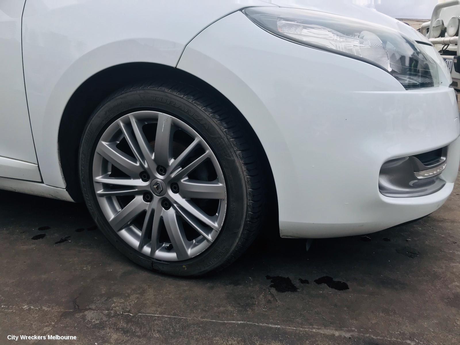 RENAULT MEGANE COMPLETE VEHICLE, K95, WAGON, 05/2013 ONWARDS