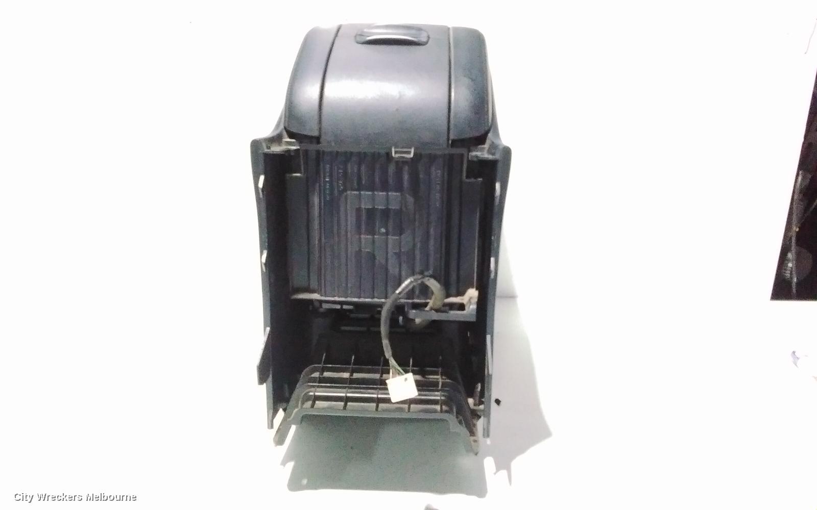 TOYOTA KLUGER CONSOLE, XU50 SERIES, BLACK, 03/2014 - 02/2021