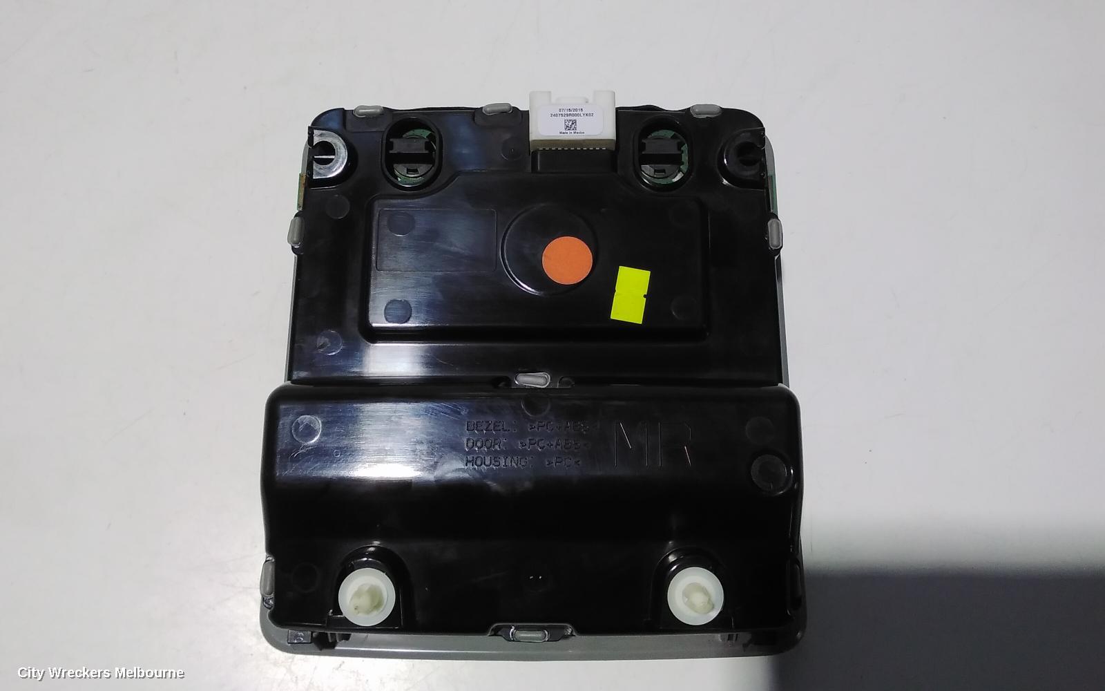 TOYOTA KLUGER COURTESY LIGHT, XU50 SERIES, 03/2014 - 02/2021