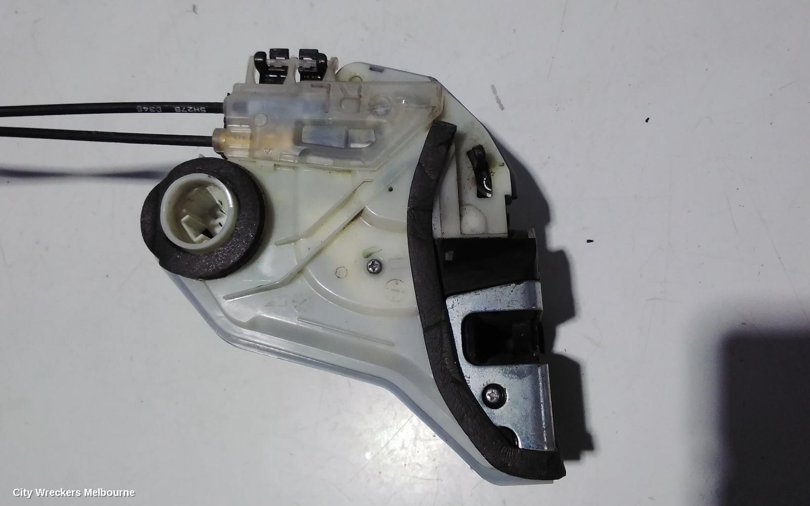 TOYOTA KLUGER DOOR/BOOT/GATE LOCK, LEFT REAR DOOR LOCK, GSU50/GSU55, 03/2014 - 02/2021
