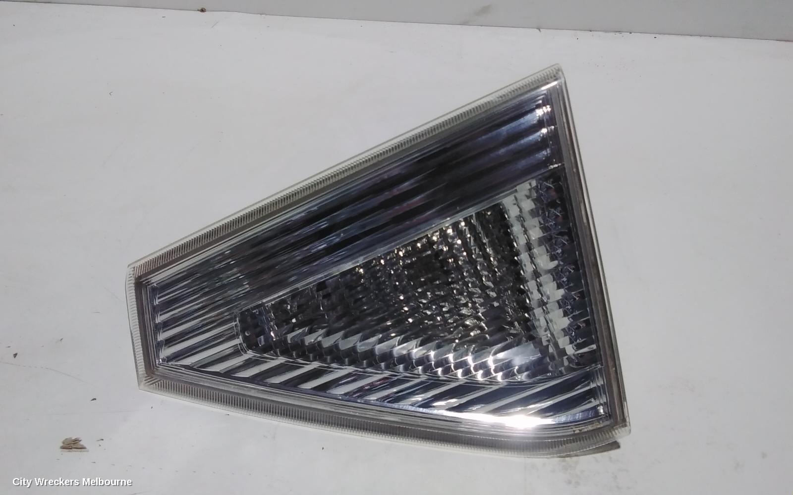 SUBARU IMPREZA REAR GARNISH, TAILGATE LAMP (RH SIDE), HATCH, G3, 04/2007 - 11/2011