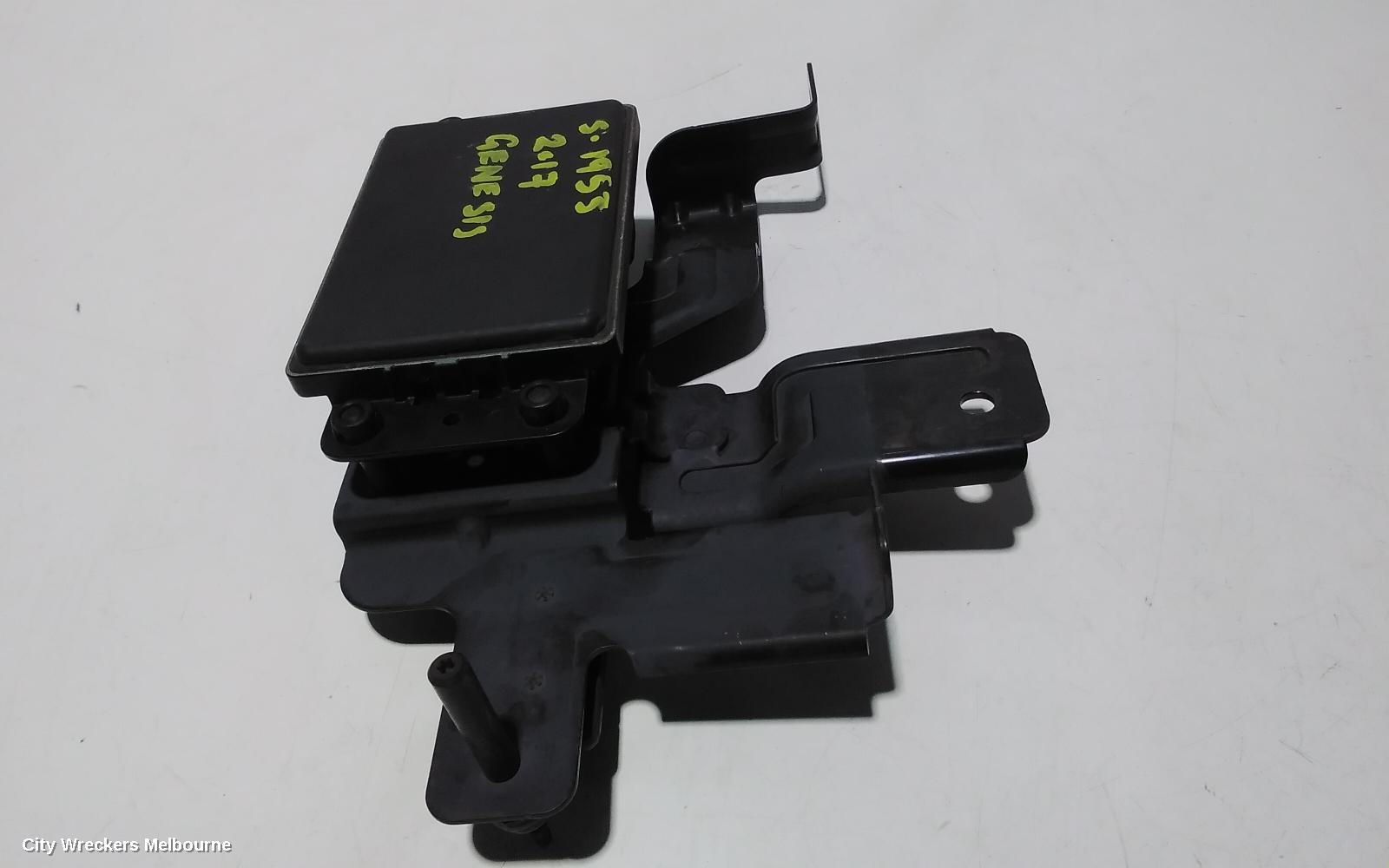 HYUNDAI GENESIS, DH, 11/2014 - 01/2018, 96410-B1000  MILLIMETER WAVE RADAR SENSOR DISTANCE 96410-B1000: 90908