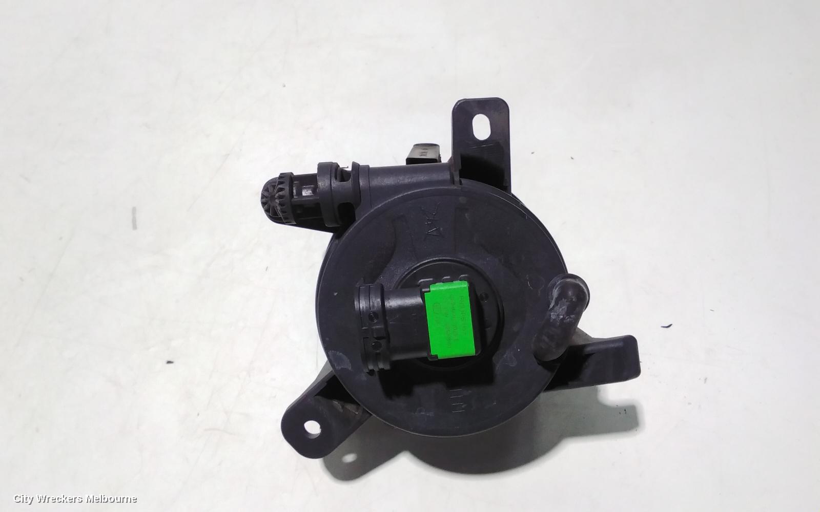 AUDI A4 RIGHT INDICATOR/FOG/SIDE, BUMPER FOGLAMP, B8 8K, 02/2008 - 06/2012