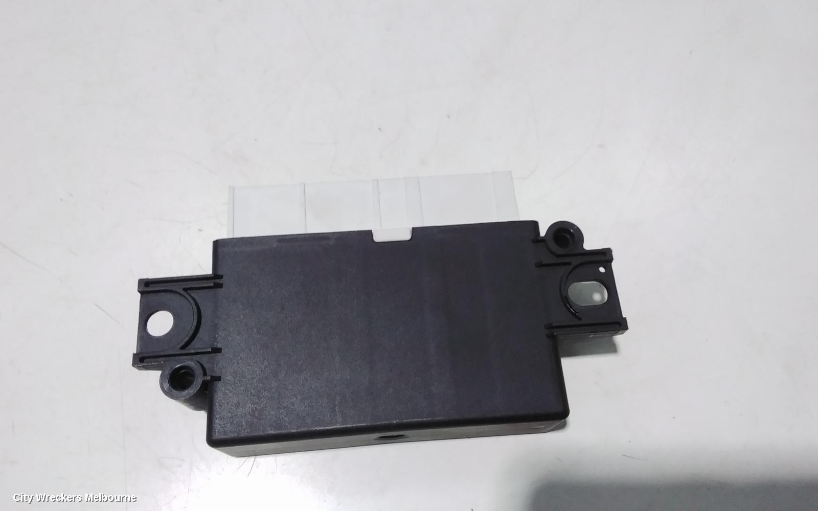 VOLKSWAGEN CRAFTER, SY1, 08/2017 ONWARDS, PARKING DISTANCE CONTROL MODULE - 5QA919294E: 90963