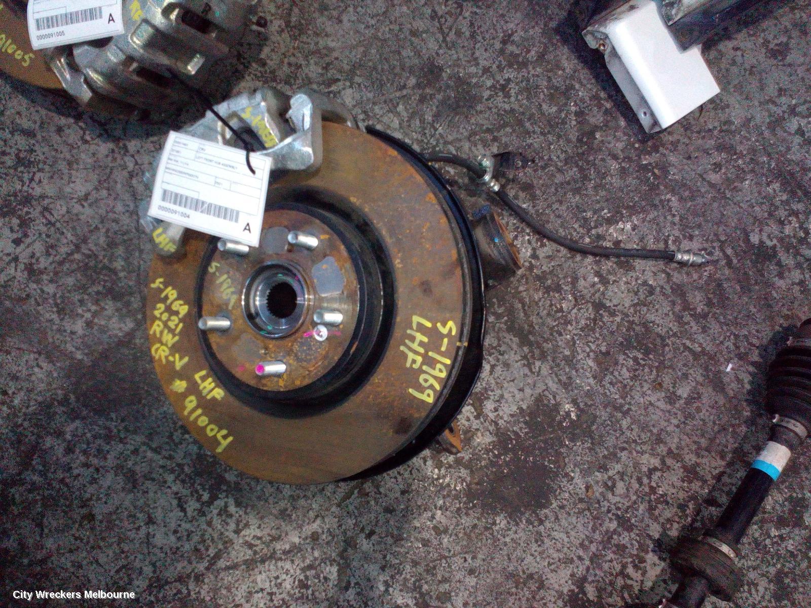 HONDA CRV LEFT FRONT HUB ASSEMBLY, RW, 05/2017 - 08/2023