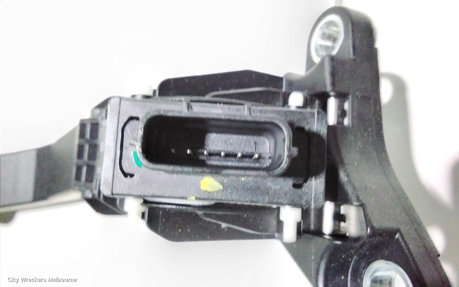 HONDA CRV PEDAL ASSEMBLY, RW, 05/2017 - 08/2023