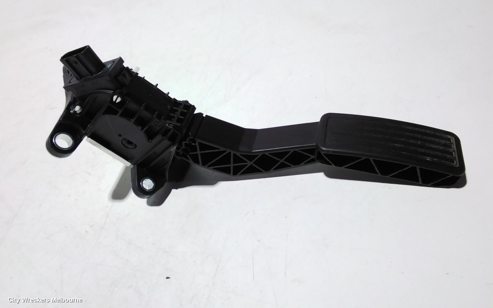 HONDA CRV PEDAL ASSEMBLY, RW, 05/2017 - 08/2023
