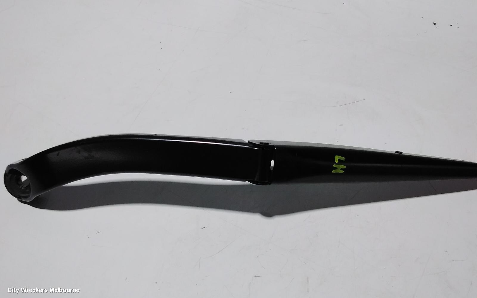 HONDA CRV WIPER ARM, RW, 05/2017 - 08/2023