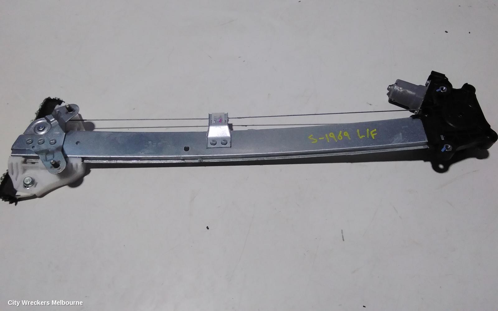 HONDA CRV LEFT FRONT WINDOW REG/MOTOR, RW, DOOR REG ASSY (REG AND MOTOR), 05/2017 - 08/2023