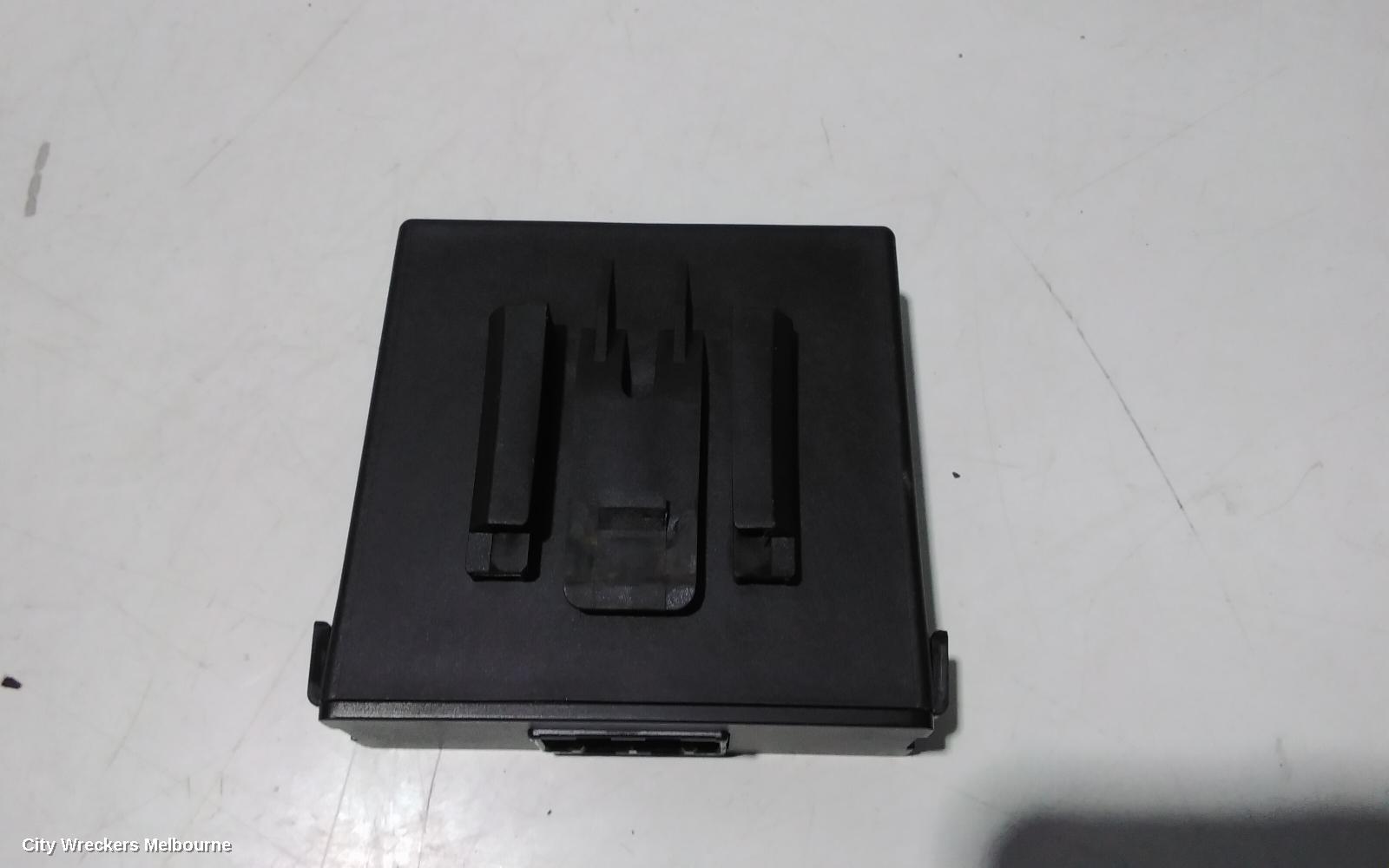 HONDA CRV, RW, 05/2017 - 08/2023, UNIT ASSY PARKING SENSOR 39670 - TLA - H012 - M1: 91052