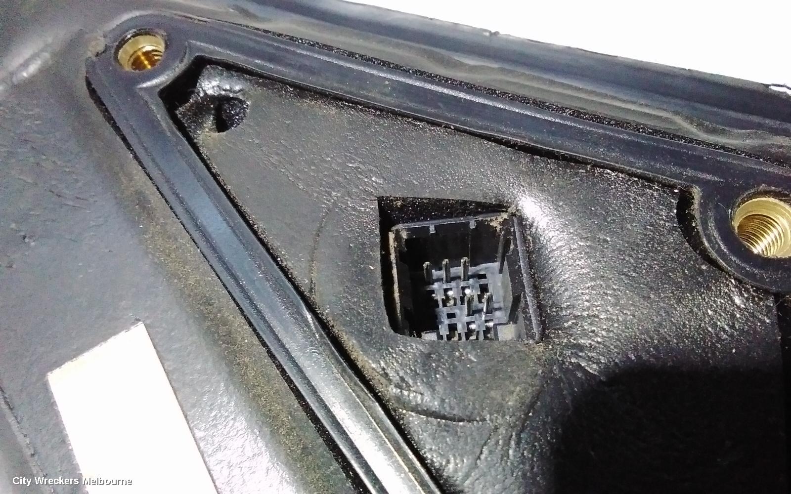 KIA CARNIVAL/GRAND CARNIVAL RIGHT DOOR MIRROR, KV SII, HEATED TYPE, 12/2001 - 09/2006