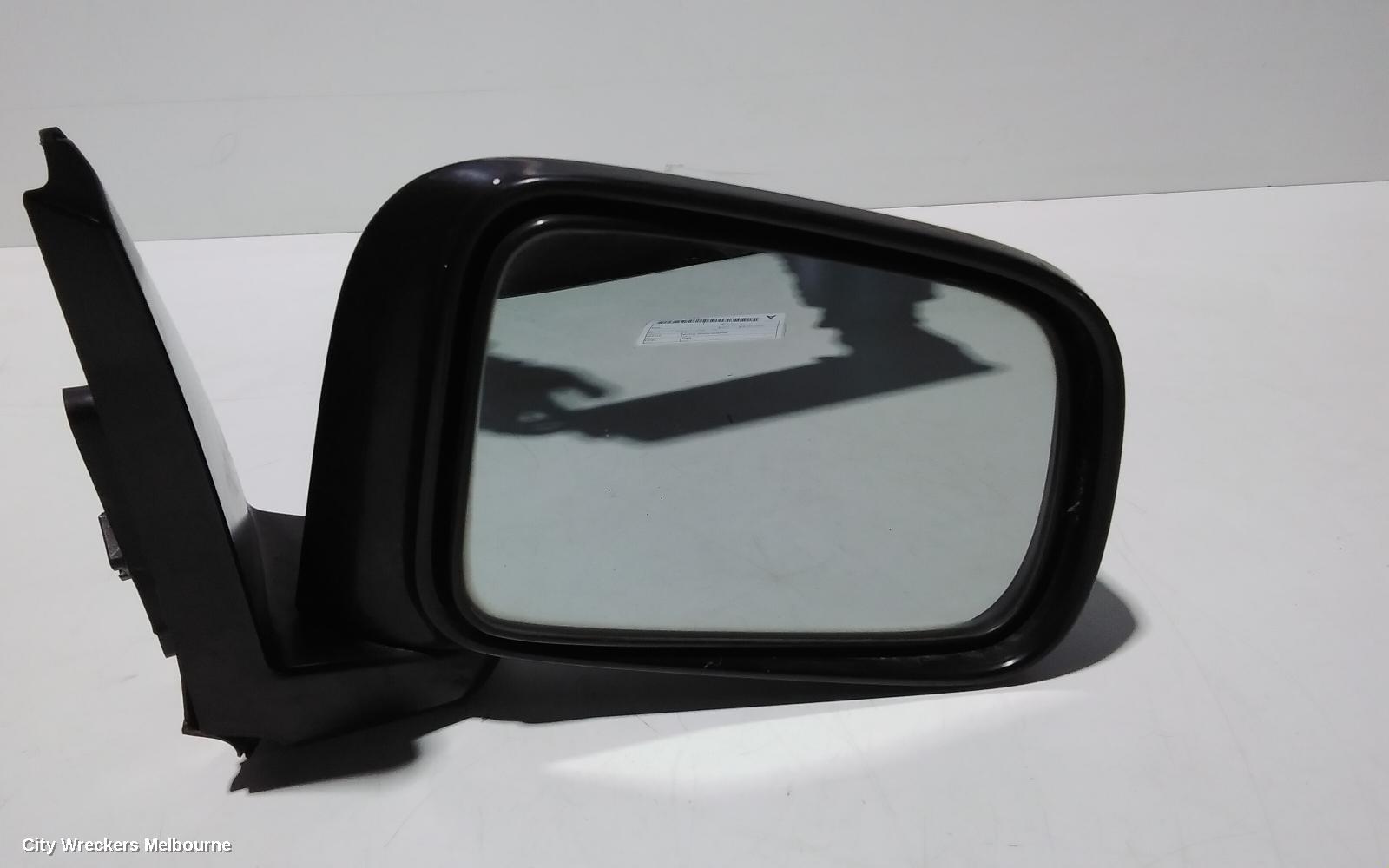HONDA CRV RIGHT DOOR MIRROR, RD1, POWER, BLACK, 12/1995 - 11/2001