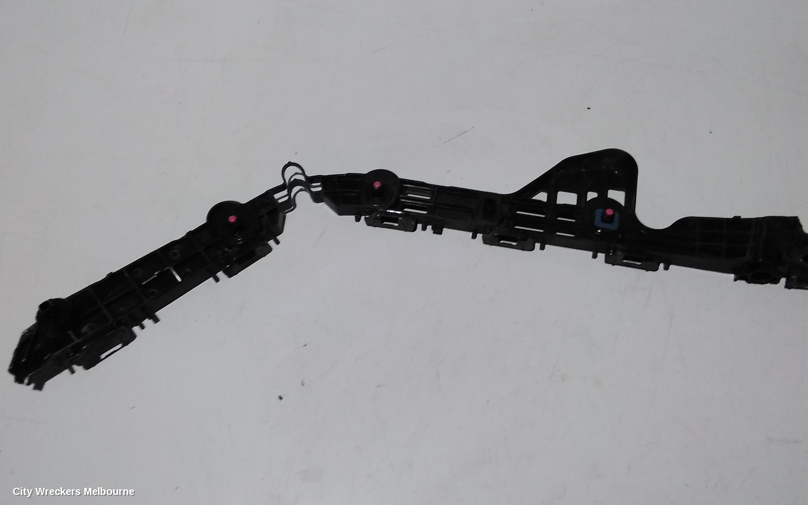 TOYOTA CAMRY, XV70, 09/2017 - 05/2024, RHR BAR SLIDER: 91169