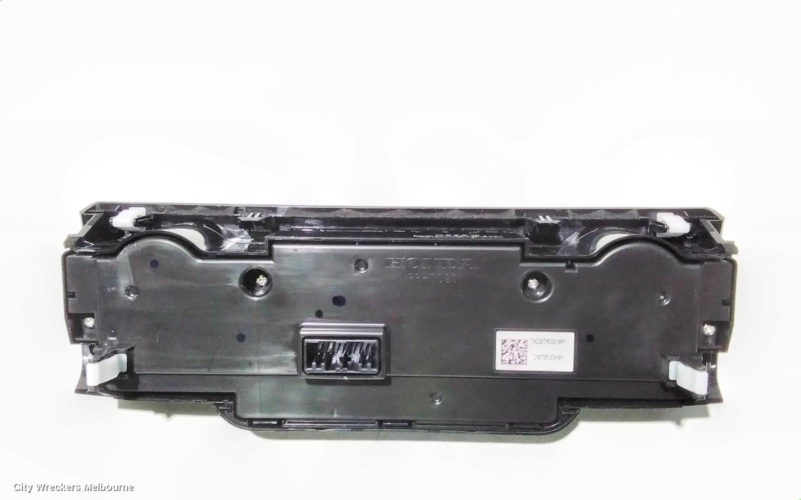 HONDA CRV HEATER/AC CONTROLS, RW, DUAL ZONE CLIMATE CONTROL, NON SEAT WARMER TYPE, 05/2017 - 08/2023