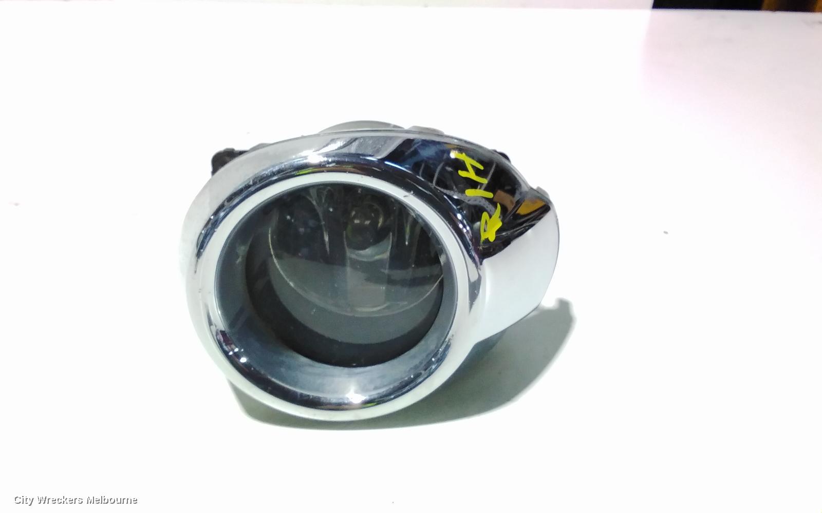 FORD FOCUS RIGHT INDICATOR/FOG/SIDE, BUMPER FOGLAMP, LW, TREND/SPORT/TITANIUM, 05/2011 - 08/2015