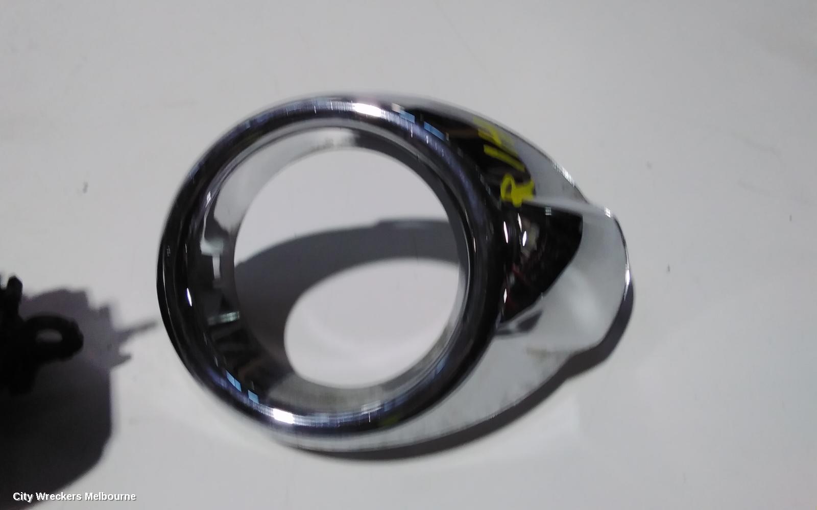 FORD FOCUS RIGHT INDICATOR/FOG/SIDE, BUMPER FOGLAMP, LW, TREND/SPORT/TITANIUM, 05/2011 - 08/2015