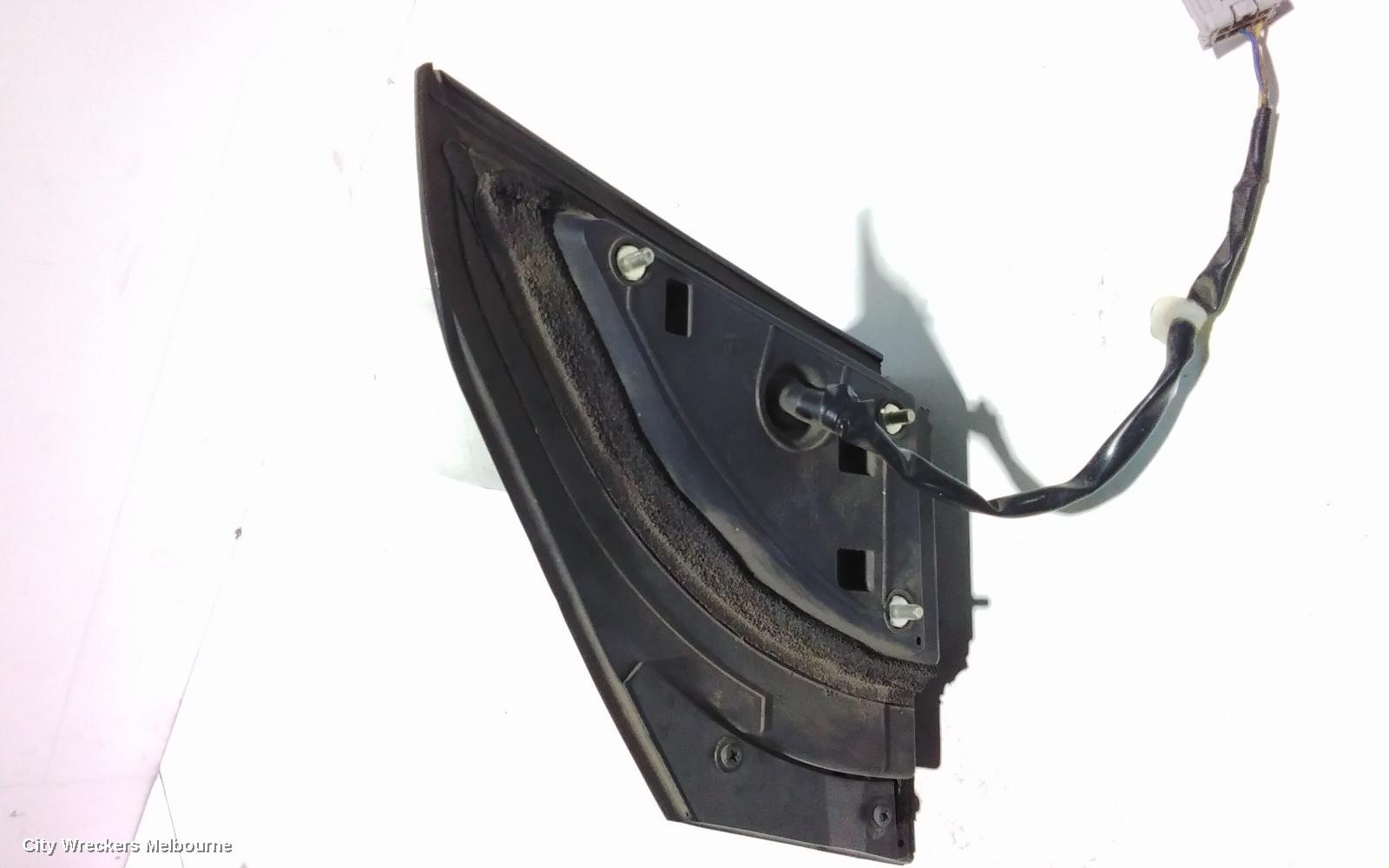 HONDA CIVIC RIGHT DOOR MIRROR, 7TH GEN, HATCH, 3 WIRE TYPE, 11/2000 - 12/2005