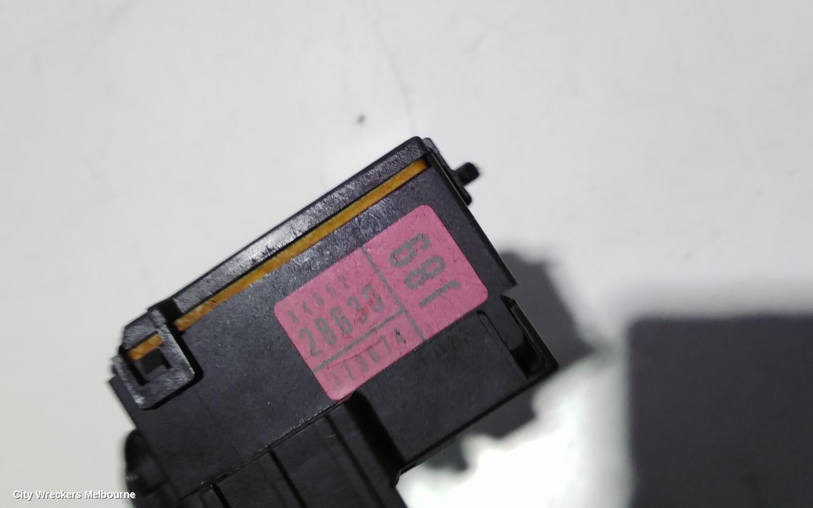TOYOTA AVENSIS COMBINATION SWITCH, WIPER SWITCH, ACM20R, 5DR WAGON, 12/2001 - 12/2010
