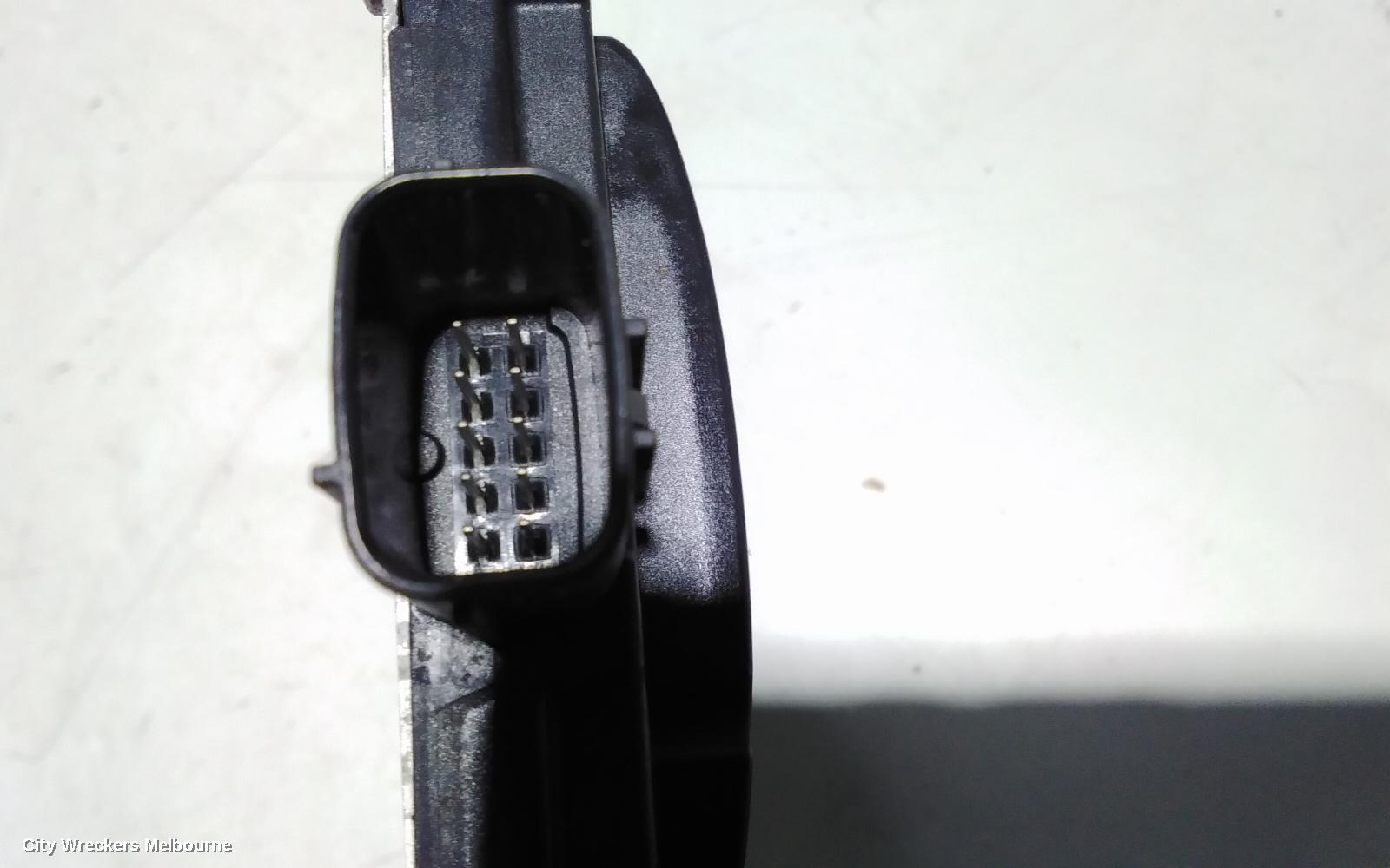 TOYOTA C-HR, GEN 1, 12/2016 - 09/2023, RHR BLIND SPOT MODULE : 91253