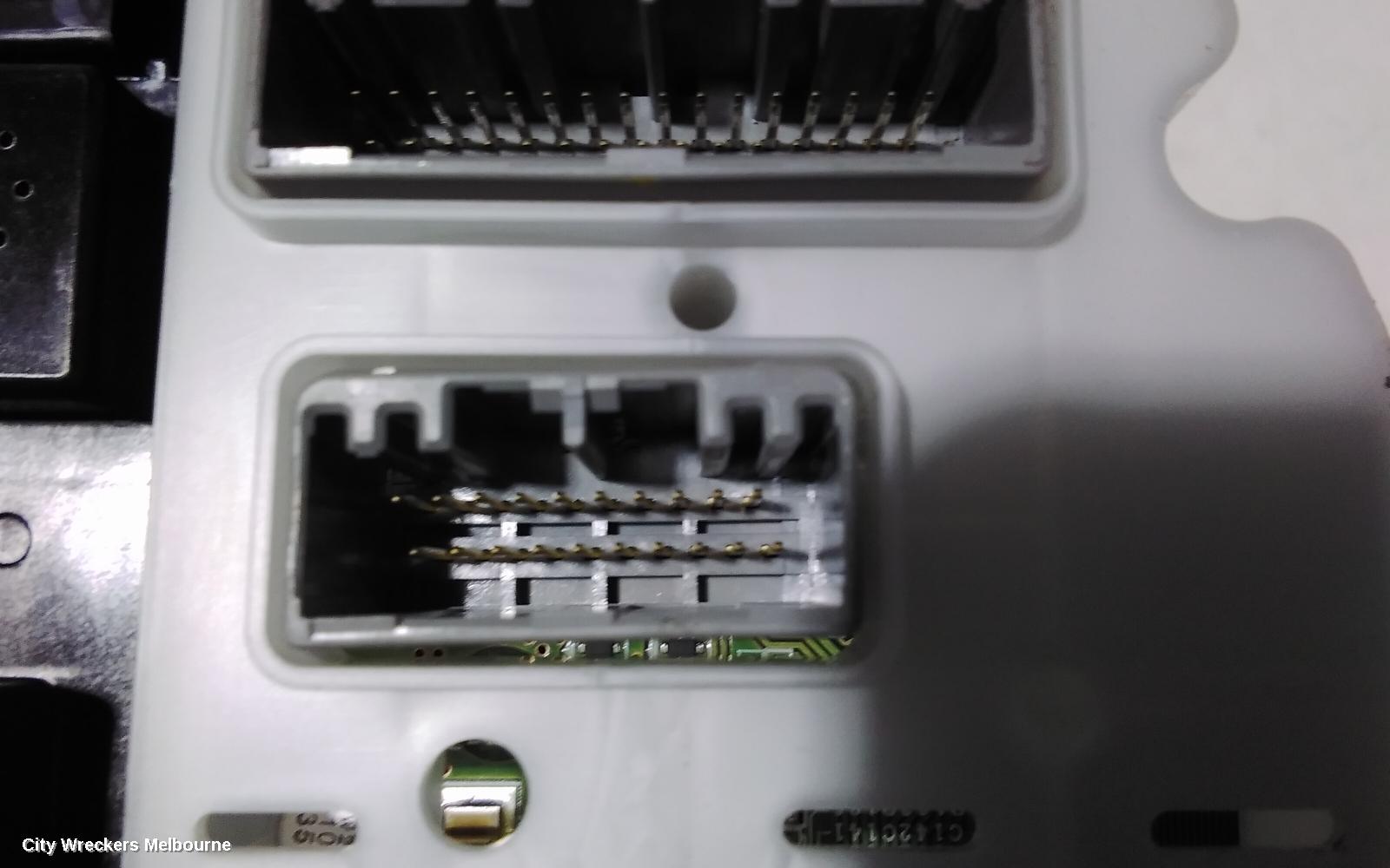 MITSUBISHI OUTLANDER HEATER/AC CONTROLS, DUAL ZONE CLIMATE CONTROL TYPE, ZJ-ZL, 10/2012 ONWARDS