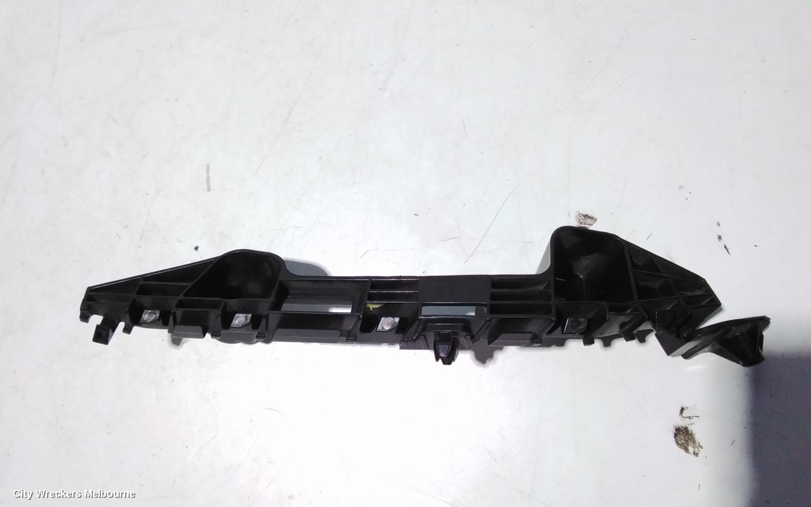 SUZUKI SWIFT, AZ, 04/2017 - 03/2025, RHF BAR SLIDER: 91809