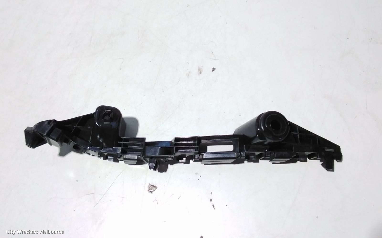 SUZUKI SWIFT, AZ, 04/2017 - 03/2025, RHF BAR SLIDER: 91809