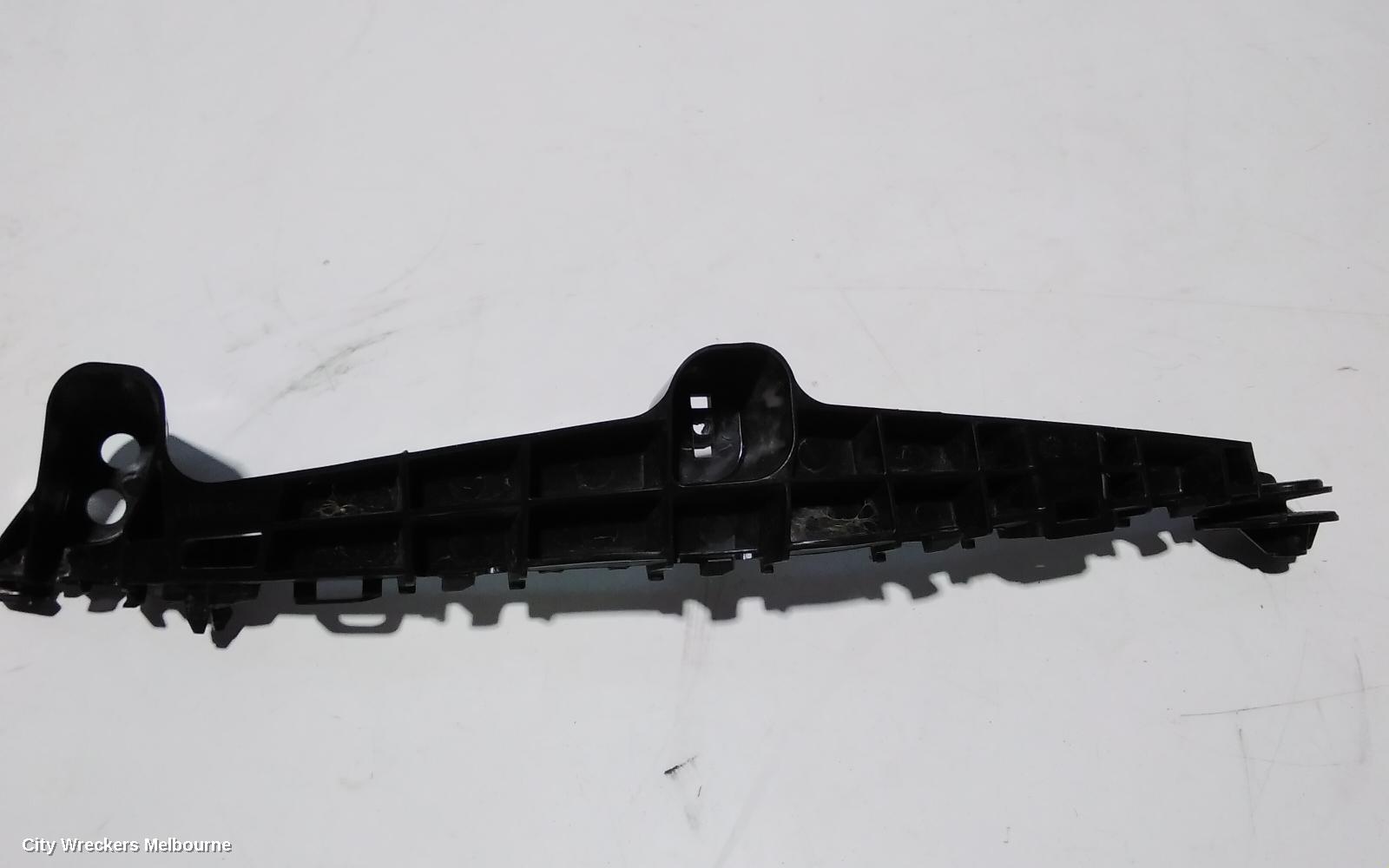 SUZUKI BALENO, EW, 04/2016 - 12/2022, RHF BAR SLIDER: 91288