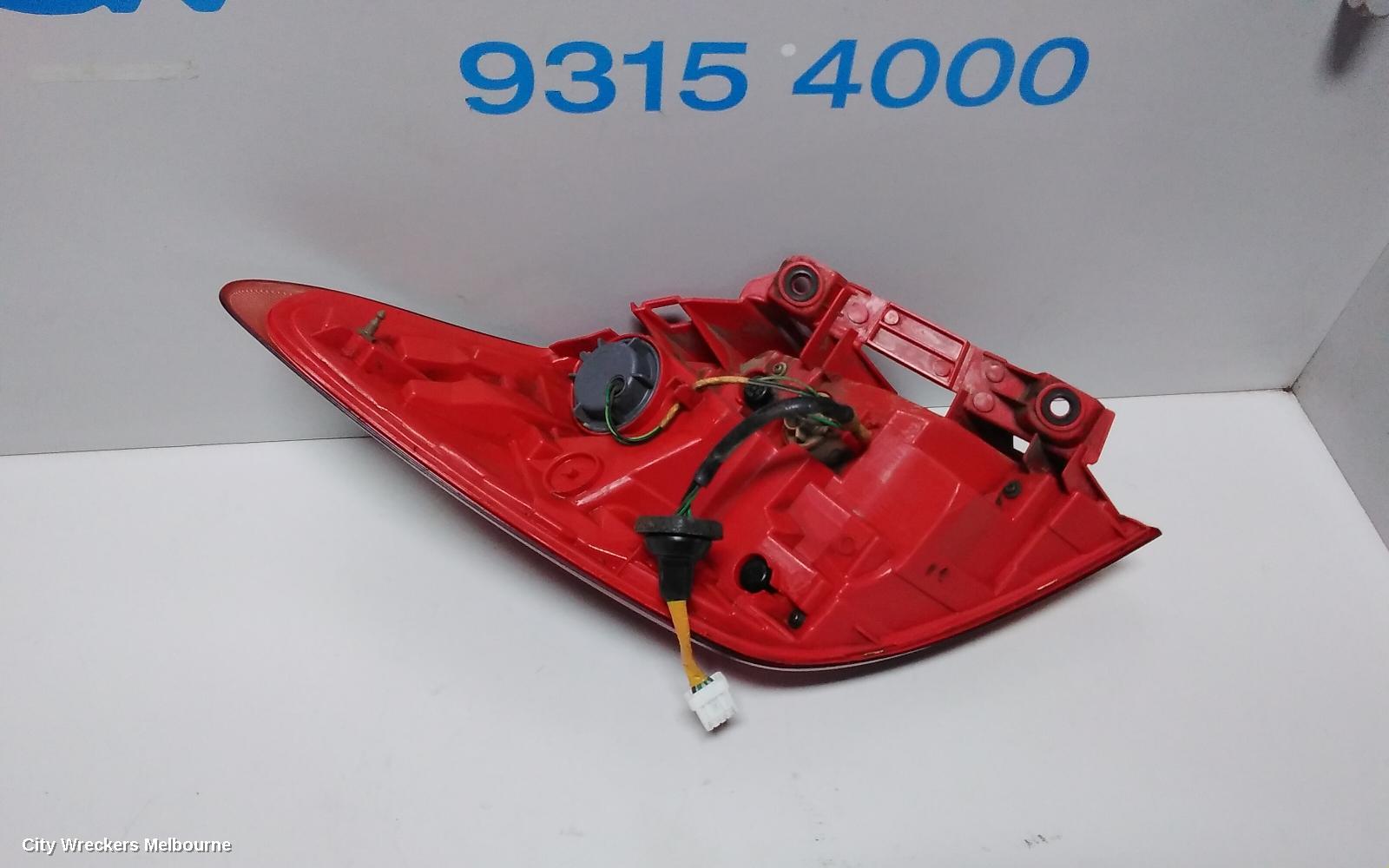 NISSAN MURANO RIGHT TAILLIGHT, Z51, 12/2008 - 08/2011