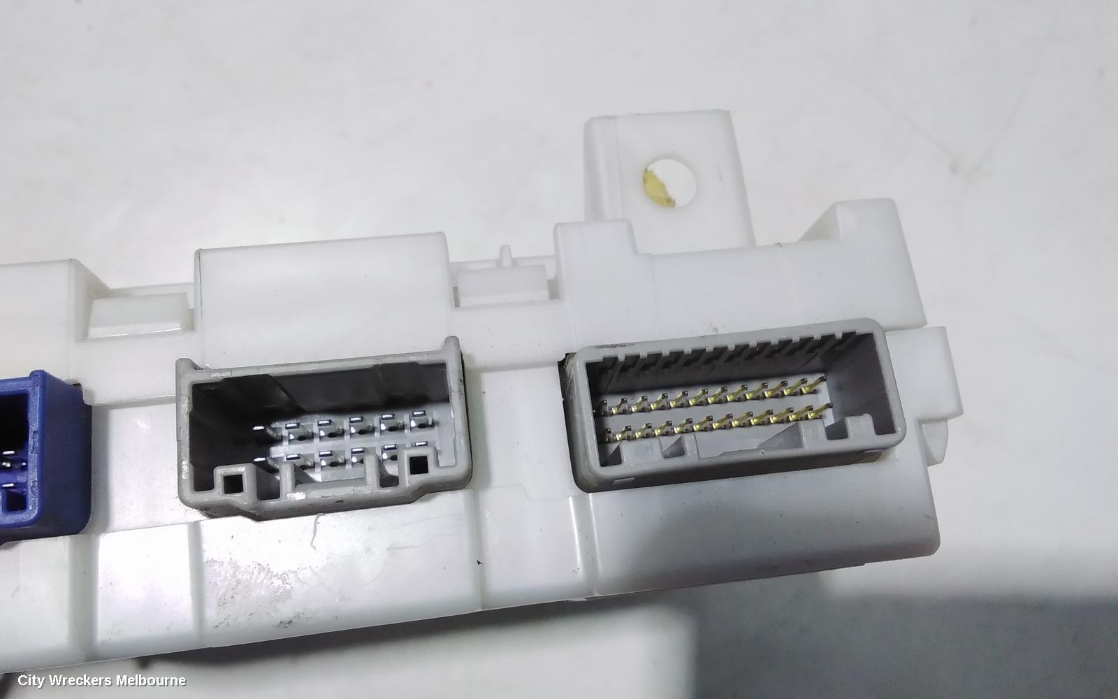 MAZDA 3 ECU, BCM, PETROL, BL, P/N BHF667560A, 12/2009 - 10/2013