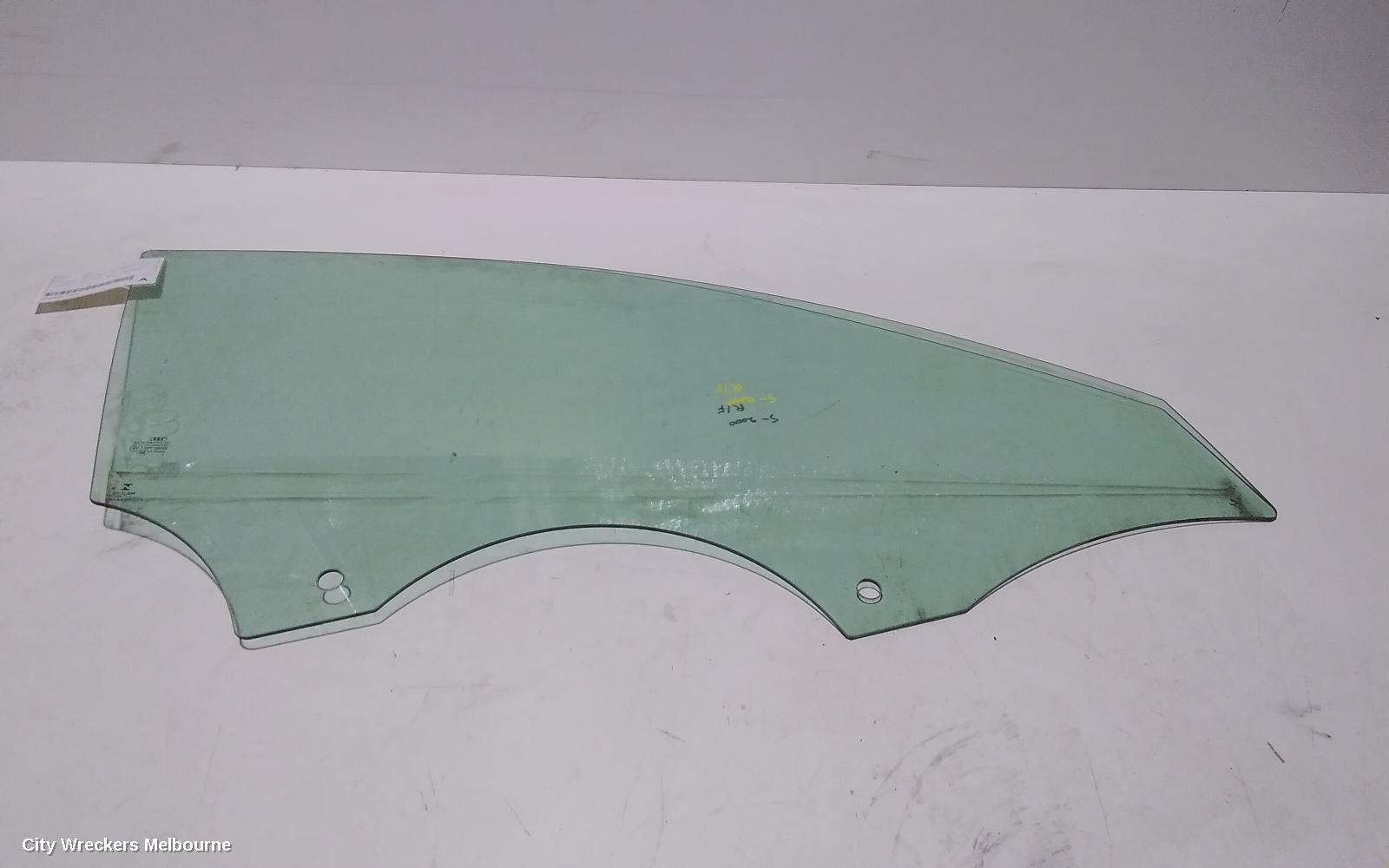 AUDI A3 RIGHT FRONT DOOR WINDOW, 8V, 4DR SEDAN, 10/2013 - 10/2020