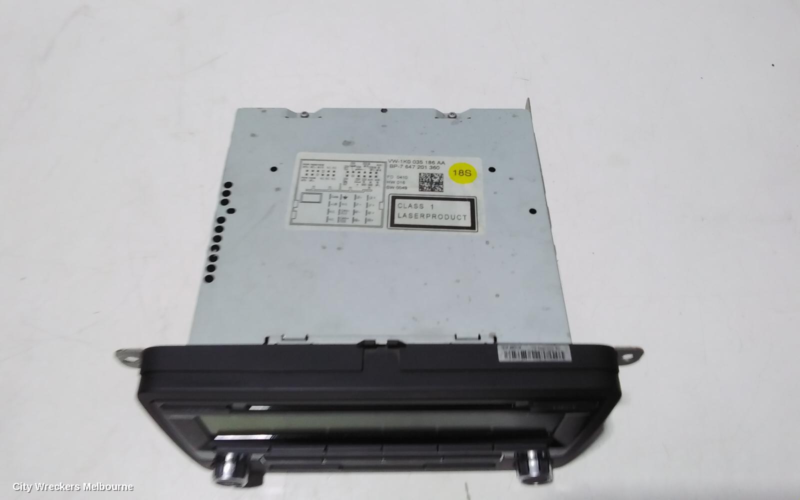 VOLKSWAGEN AMAROK RADIO/CD/DVD/SAT/TV, DISPLAY & HEAD UNIT (RCD310), 2H, 12/2010 - 09/2016