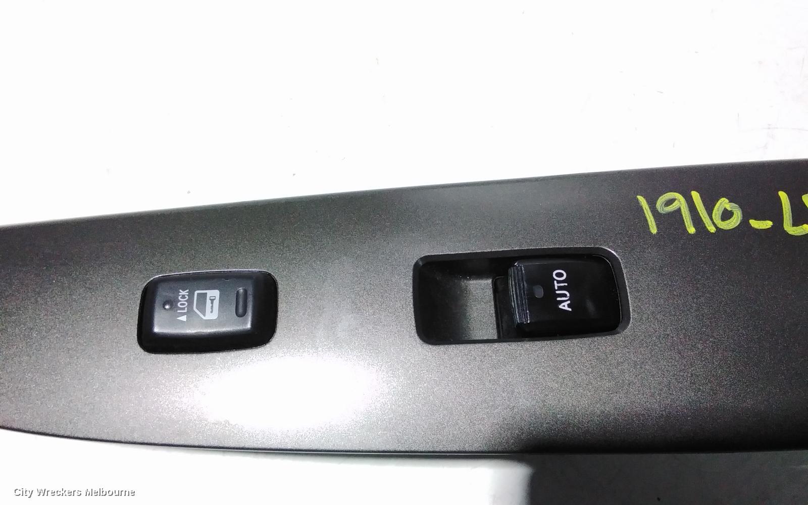 LEXUS IS250/IS250C PWR DR WIND SWITCH, IS250, LH FRONT, SEDAN, GSE20R, 11/2005 - 09/2008