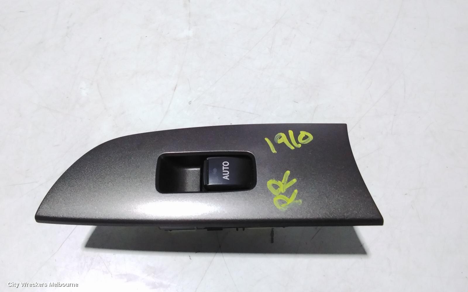LEXUS IS250/IS250C PWR DR WIND SWITCH, IS250, RH REAR, SEDAN, GSE20R, 11/2005 - 09/2008