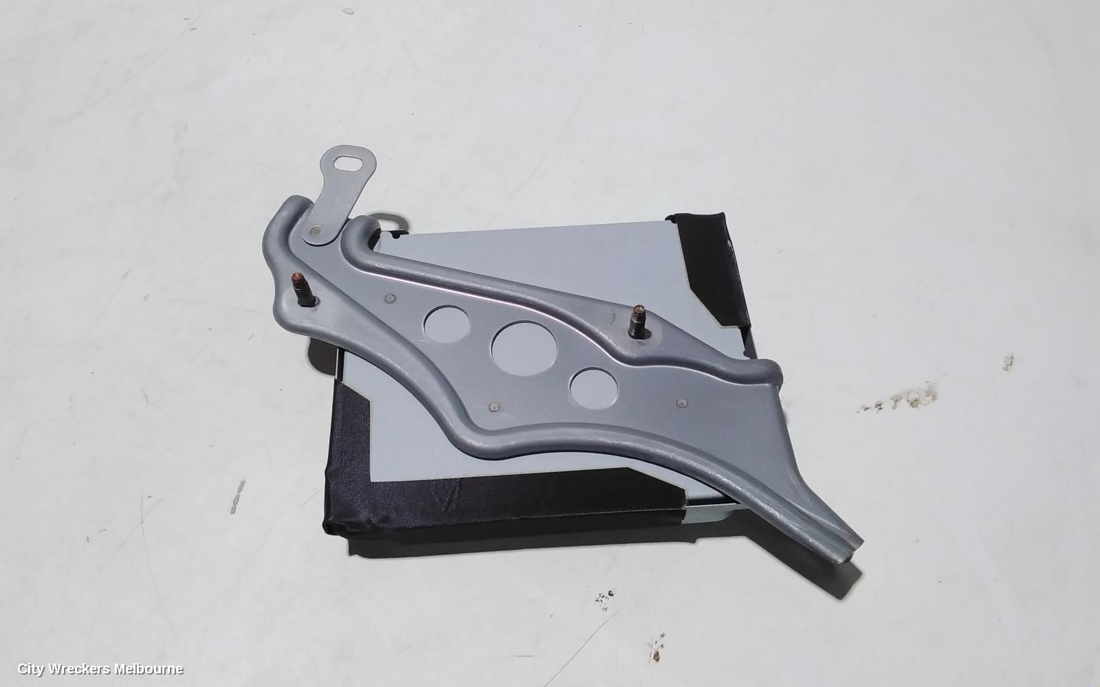 LEXUS IS250/IS250C, GSE20R 11/2005 - 07/2013, 86792-53010 COMPUTER  PARKING ASSIST: 91454