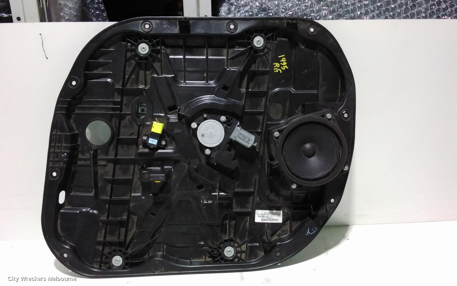 KIA CARNIVAL/GRAND CARNIVAL RIGHT FRONT WINDOW REG/MOTOR, YP, 02/2015 - 10/2020